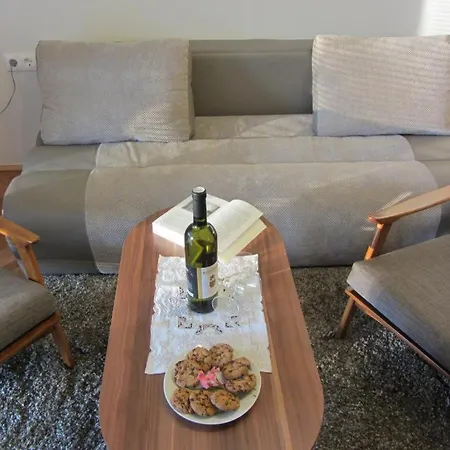 度假居 Lujo 马林斯卡