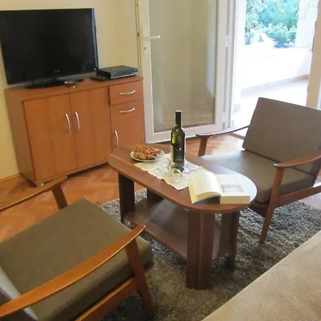 Lujo Casa vacanze Malinska